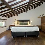 Youroom Corsini Apartment Rom