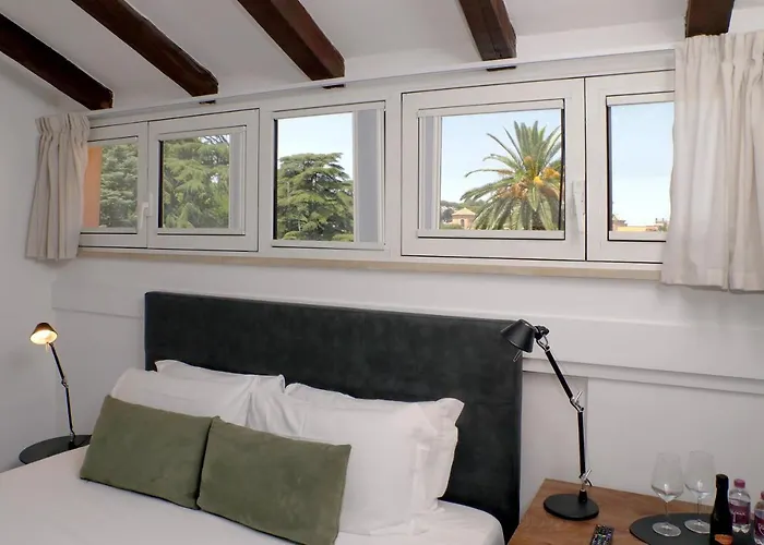 Youroom Corsini * Rom