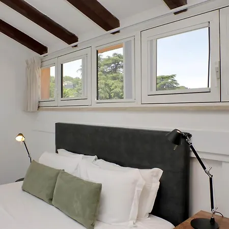 Youroom Corsini Lejlighed *